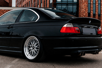 BMW 3-serie E46 1998–2006 CSL-Style V3 spoiler (för SD, blank svart) foto 1
