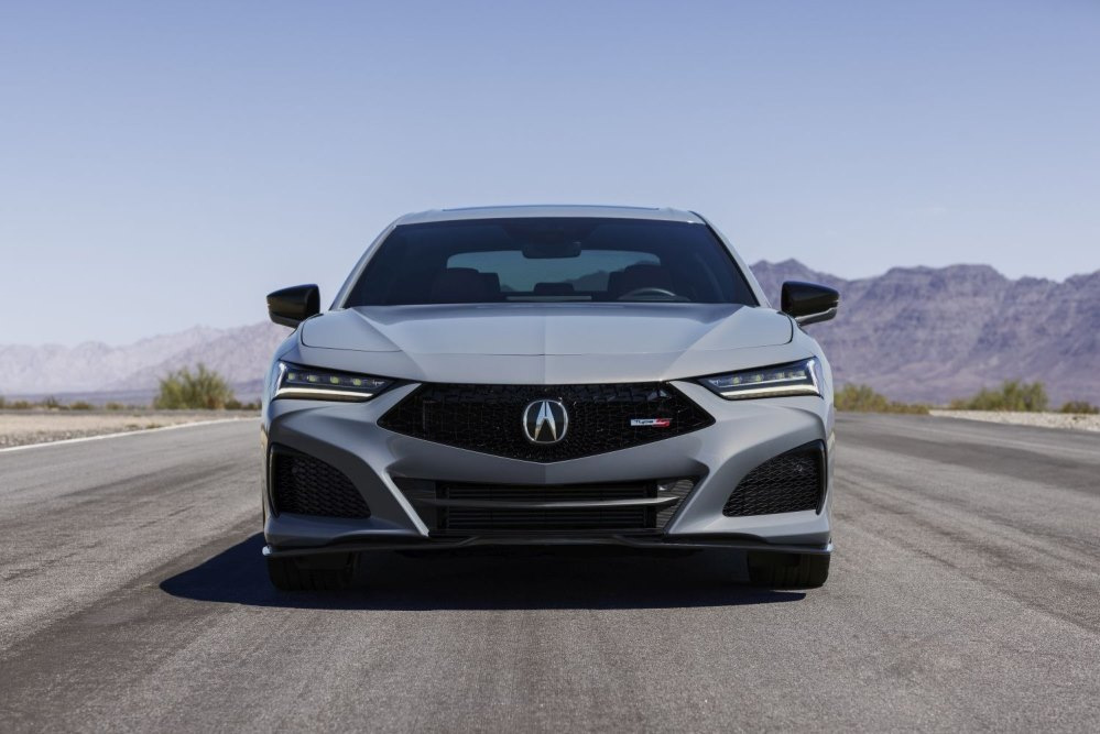 Test av Acura TLX Type S (facelift 2023): Sportig premiumsedan med turbo-V6