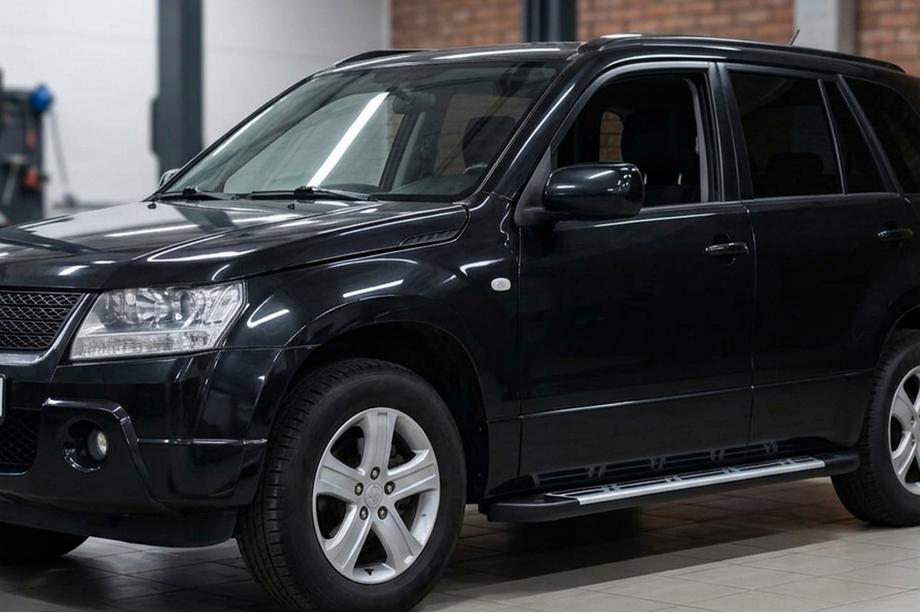 Suzuki Grand Vitara 2005–2017 Sidosteg Sunrise (2 st, aluminium) Image