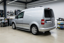 Volkswagen Caddy 2004–2010 Sidosteg Tayga Grey (2 st, aluminium) Standardbas foto 1