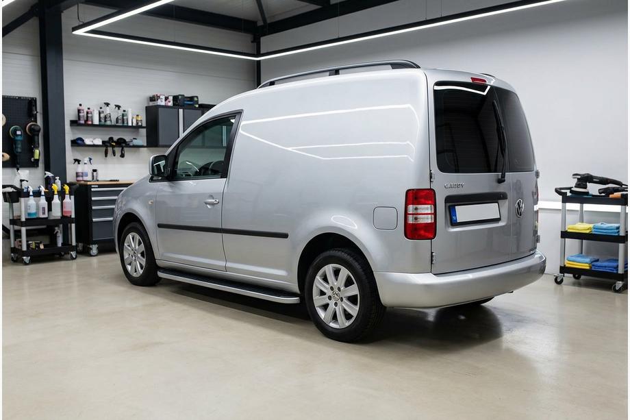Volkswagen Caddy 2004–2010 Sidosteg Tayga Grey (2 st, aluminium) Standardbas Image