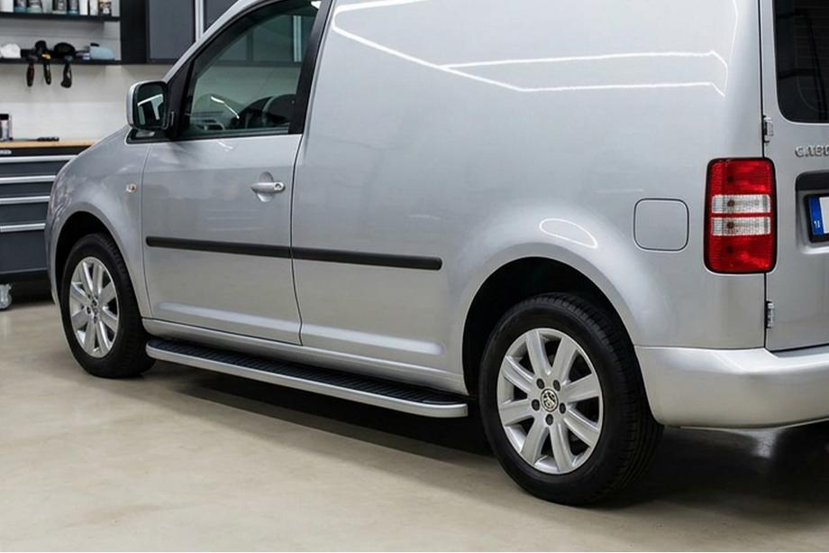Volkswagen Caddy 2010–2015 Sidosteg Tayga (2 st, aluminium) Image