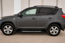 Toyota Rav 4 2006–2013 Sidosteg Line (2 st, aluminium) foto 1