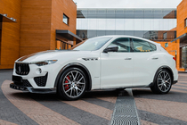 Maserati Levante 2016– LRT-Design Carbon bodykit foto 1