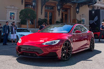 Tesla Model S 2012– LRT-Design Carbon bodykit foto 2