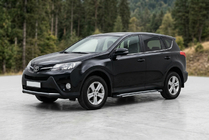 Toyota Rav 4 2013–2018 Sidosteg Rainbow (2 st, aluminium) foto 1