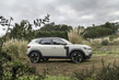 Test av tredje generationens Dacia Duster: budget-SUV med modern design foto 3