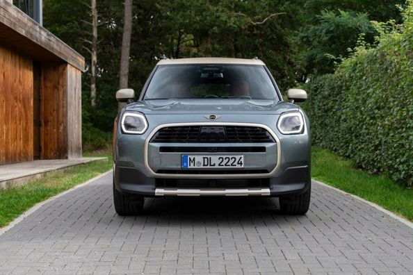MINI Countryman (U25): ny generation kompakt crossover