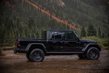 Test: Jeep Gladiator Willys 2024 – legendarisk offroad-pickup i uppdaterad stil foto 3