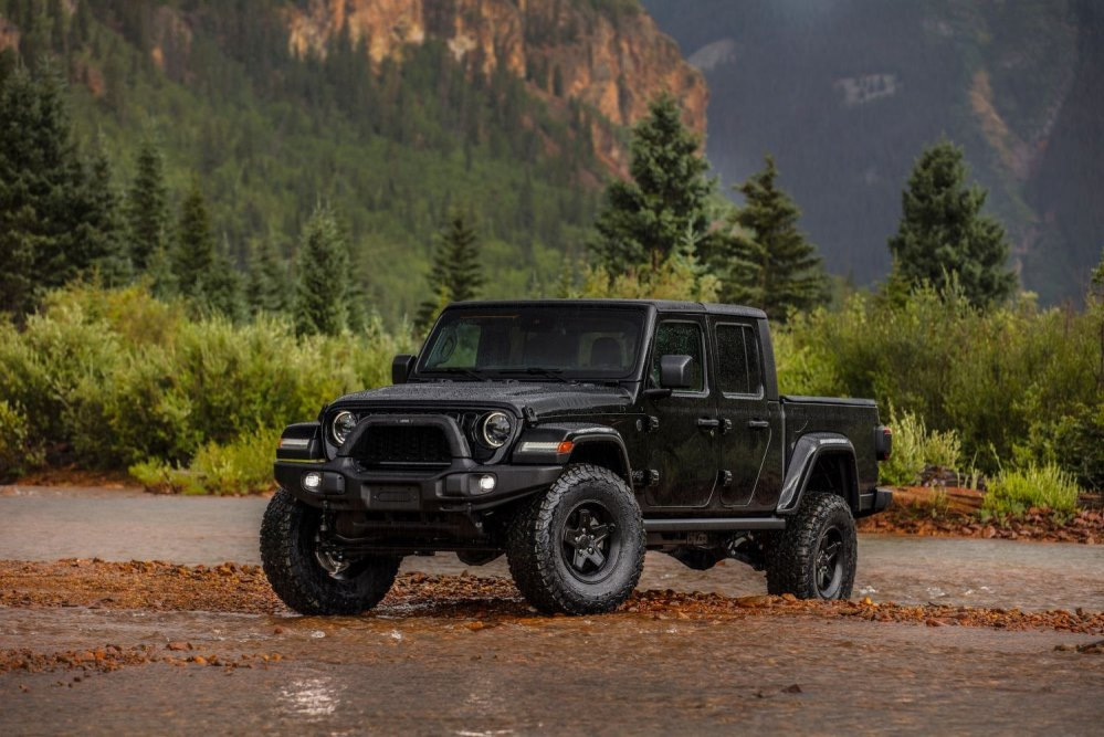 Test: Jeep Gladiator Willys 2024 – legendarisk offroad-pickup i uppdaterad stil