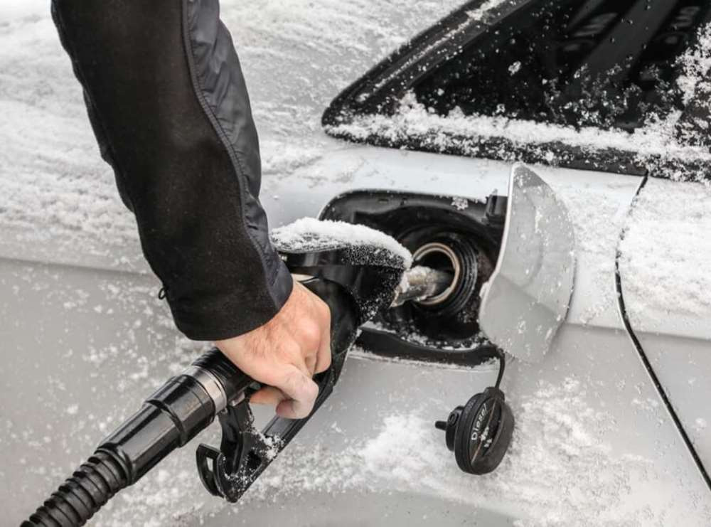 Så sparar du bränsle på vintern?