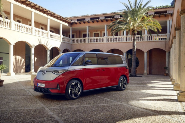 Test av Volkswagen ID. Buzz GTX (Long, 91 kWh): starkaste elektriska minibussen