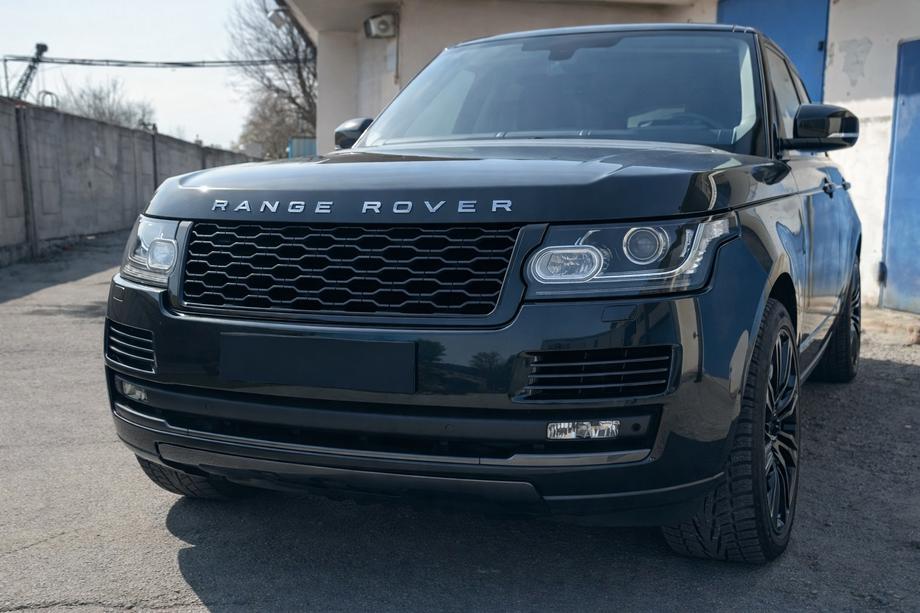 Range Rover IV L405 2013–2021 Frontgrill 2013-2018 (SVO Black-design 2019) Image