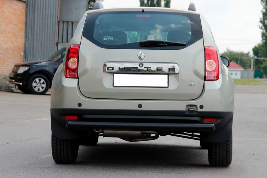 Dacia Duster 2008–2018 Bakre rak båge Black (rostfritt stål) Image