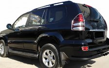 Toyota Land Cruiser Prado 120 2002–2009 Bakre hörndelar AK003 Black (2 st, rostfritt stål) foto 1