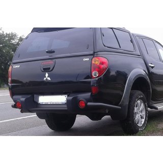Bakre hörn AK003 Black (2 st, rostfritt stål) Mitsubishi L200 2006–2015 foto 1