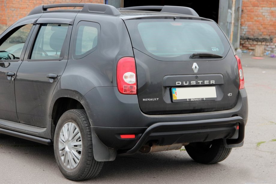 Renault Duster 2008–2017 Bakre skyddsbåge Black (rostfritt stål) Image