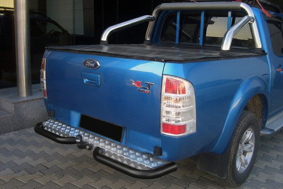 Ford Ranger 2007–2011 Bakre hörn AK003 Black (2 st, rostfritt stål) Image