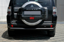 Mitsubishi Pajero Wagon IV 2006–2021 Bakre skyddsbåge AK002 Black (rostfritt stål) foto 1