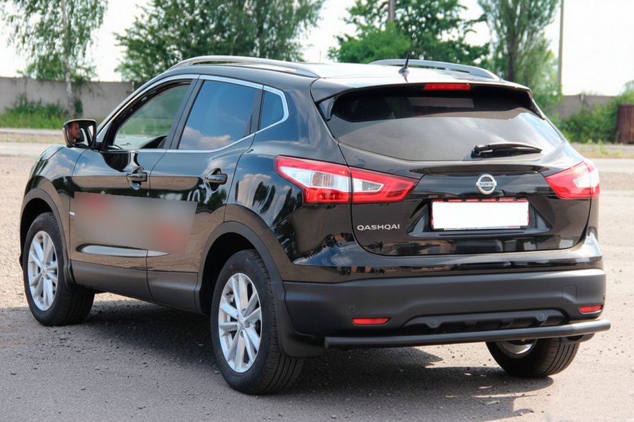 Nissan Qashqai 2014–2021 Bakre skyddsbåge AK002 Black (rostfritt stål) Foto 3