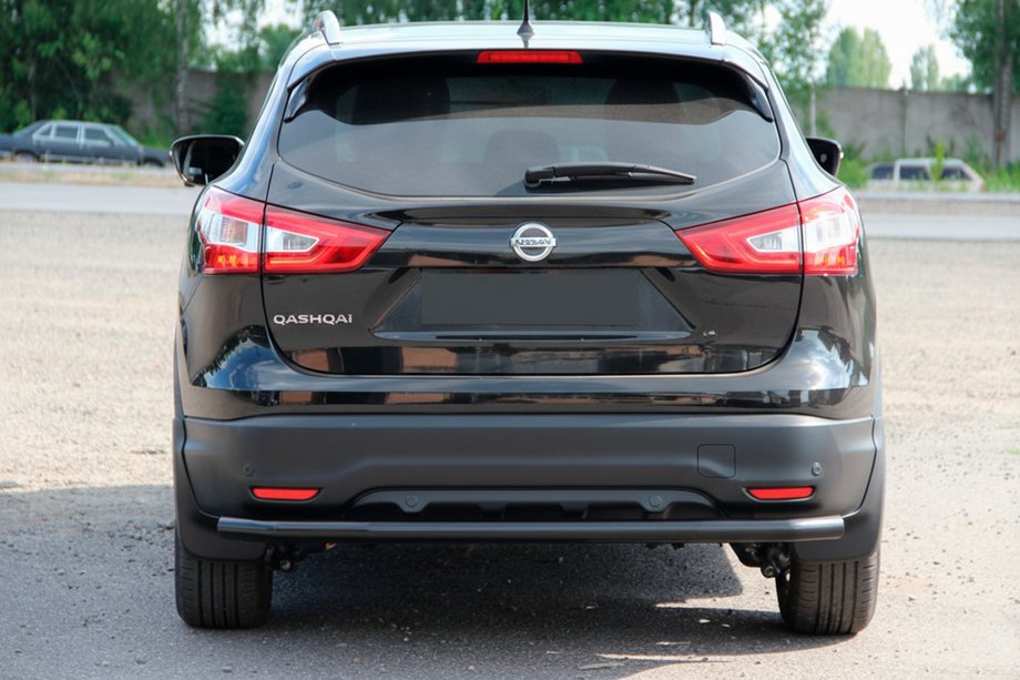 Nissan Qashqai 2014–2021 Bakre skyddsbåge AK002 Black (rostfritt stål) Foto 2