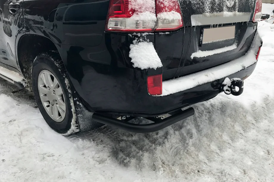 Toyota Land Cruiser 200 2007–2021 Bakre hörndelar AK003 Black (2 st, rostfritt stål) Image