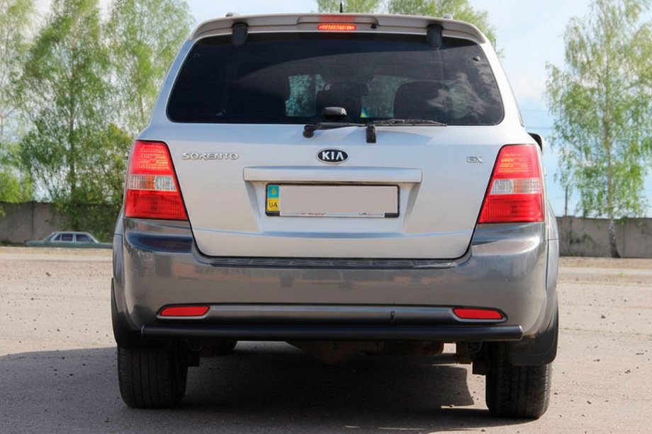 Kia Sorento I BL 2002–2009 Bakre skyddsbåge AK002 Black (rostfritt stål) Image