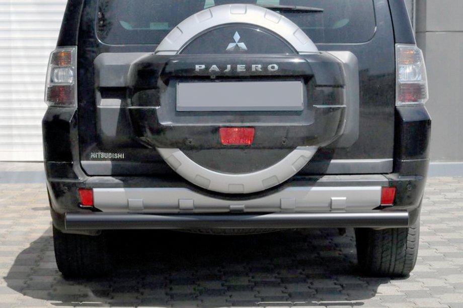 Mitsubishi Pajero Wagon III 1999–2006 Bakre skyddsbåge AK002 Black (rostfritt stål) Image