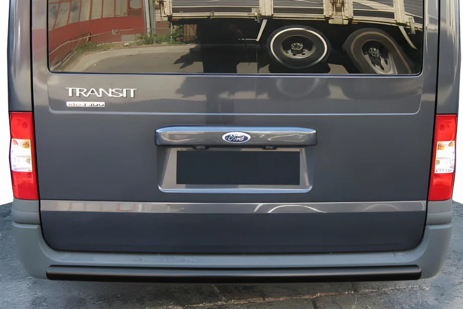 Ford Transit 2000–2014 Bakre skyddsbåge AK002 Black (rostfritt stål) Image