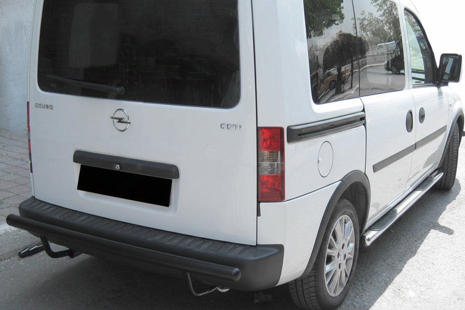 Opel Combo 2002–2012 Bakre skyddsbåge AK002 Black (rostfritt stål) Image
