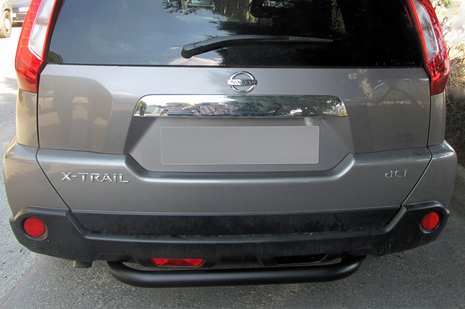 Nissan X-trail T31 2007–2014 Bakre skyddsbåge AK007 Black (2 st, rostfritt stål) Foto 1