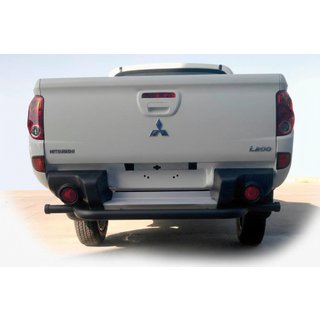 Bakre stötfångarbåge AK007 Black (rostfritt) Mitsubishi L200 2006–2015