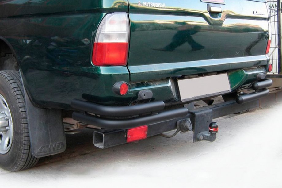 Mitsubishi L200 1996–2006 Bakre hörn AK003-Double Black (2 st, rostfritt stål) Image