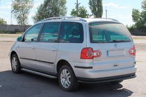 Volkswagen Sharan 1995–2010 Bakre skyddsbåge AK005 Black foto 4