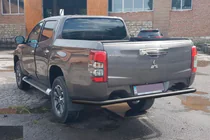 Fiat Fullback 2016– Bakre skyddsbåge AK005 Black (rostfritt stål) foto 2