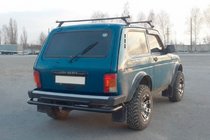 Lada Niva och Urban 1977– Bakre skyddsbåge AK002 dubbel Svart foto 3