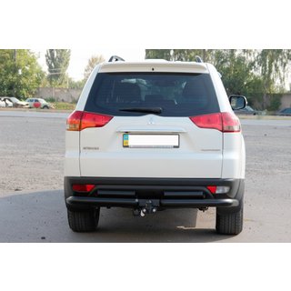 Bakre stötfångarskydd AK003-Special Black (2 st, rostfritt stål) Mitsubishi Pajero Sport 2008–2015 foto 2