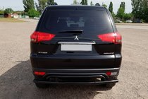 Mitsubishi Pajero Sport 2008–2015 Bakre skyddsbåge AK002-2 Black (2 st, rostfritt stål) foto 4