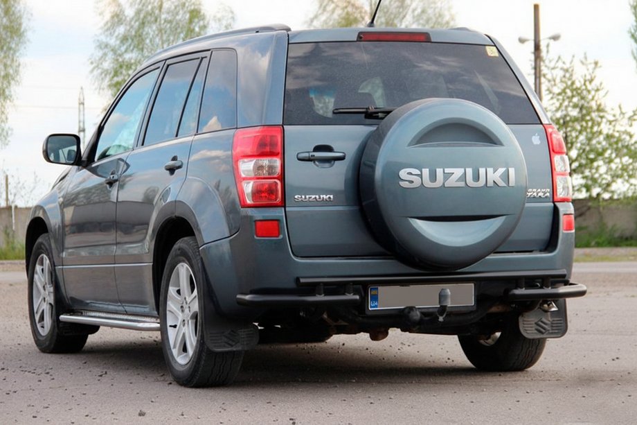 Suzuki Grand Vitara 2005–2017 Bakre skyddsbåge AK005-3 Black (rostfritt stål) Image