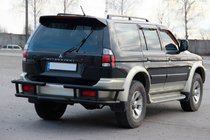 Mitsubishi Pajero Sport 1996–2007 Bakre skyddsbåge AK-Special Black (rostfritt stål) foto 3