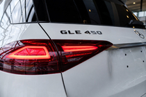 Mercedes GLE W167 2018– Baklyktor facelift (Europa, 2 st) foto 1