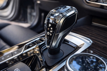 BMW X4 G02 2018– Set med kristalinslag för interiören (automatväxelväljare + knappar) foto 3
