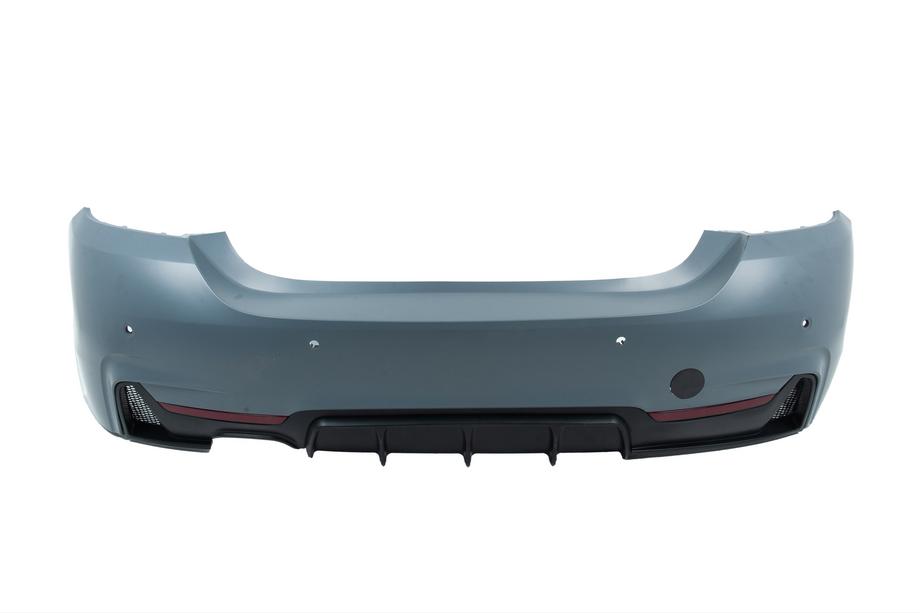 BMW 4-serie F32/F33/F36 2012–2020 Bakre stötfångare med diffuser för dubbelt avgassystem på ena sidan M-Sport Image