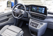 Test av Volkswagen Caravelle T7 (2025): praktisk minibuss i businessklass foto 5