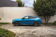 Test av den kraftfulla sportiga coupé-crossovern BMW X6 M60i (G06 LCI) foto 2