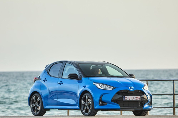 Toyota Yaris Full Hybrid: test av en bränslesnål stadshatchback
