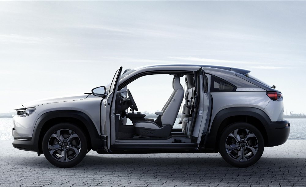 Mazda MX-30: crossover med roterande generator och minimalistisk design