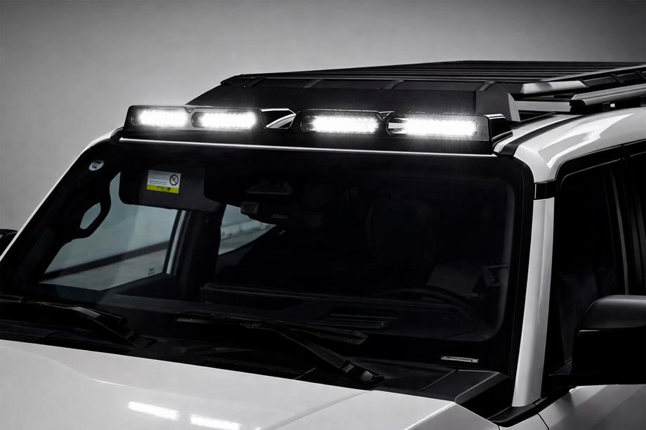 Toyota Land Cruiser Prado 250 2023– Vindrutesolskydd med LED (vit) Image