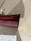 Toyota Land Cruiser 200 2007–2021 Rea Bakre höger inre baklykta 2016-2021 (OEM-standard) (på bakluckan) (sprucken) foto 1