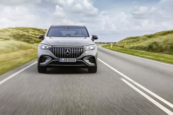 Mercedes-Benz AMG EQE 53 SUV (X294): kraftfull elektrisk crossover från AMG Foto 2
